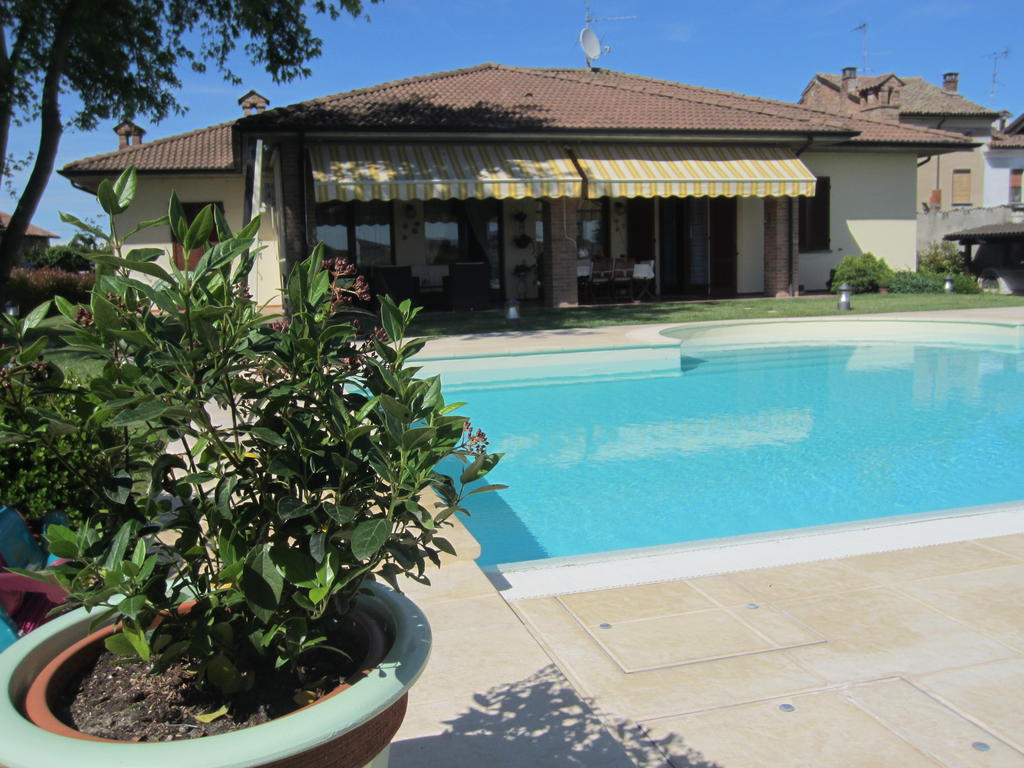 Marinella B&B Cornale Zewnętrze zdjęcie