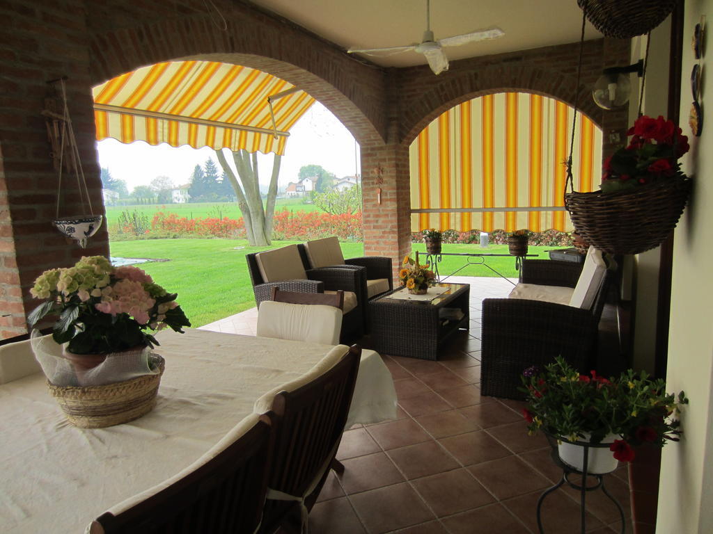 Marinella B&B Cornale Zewnętrze zdjęcie