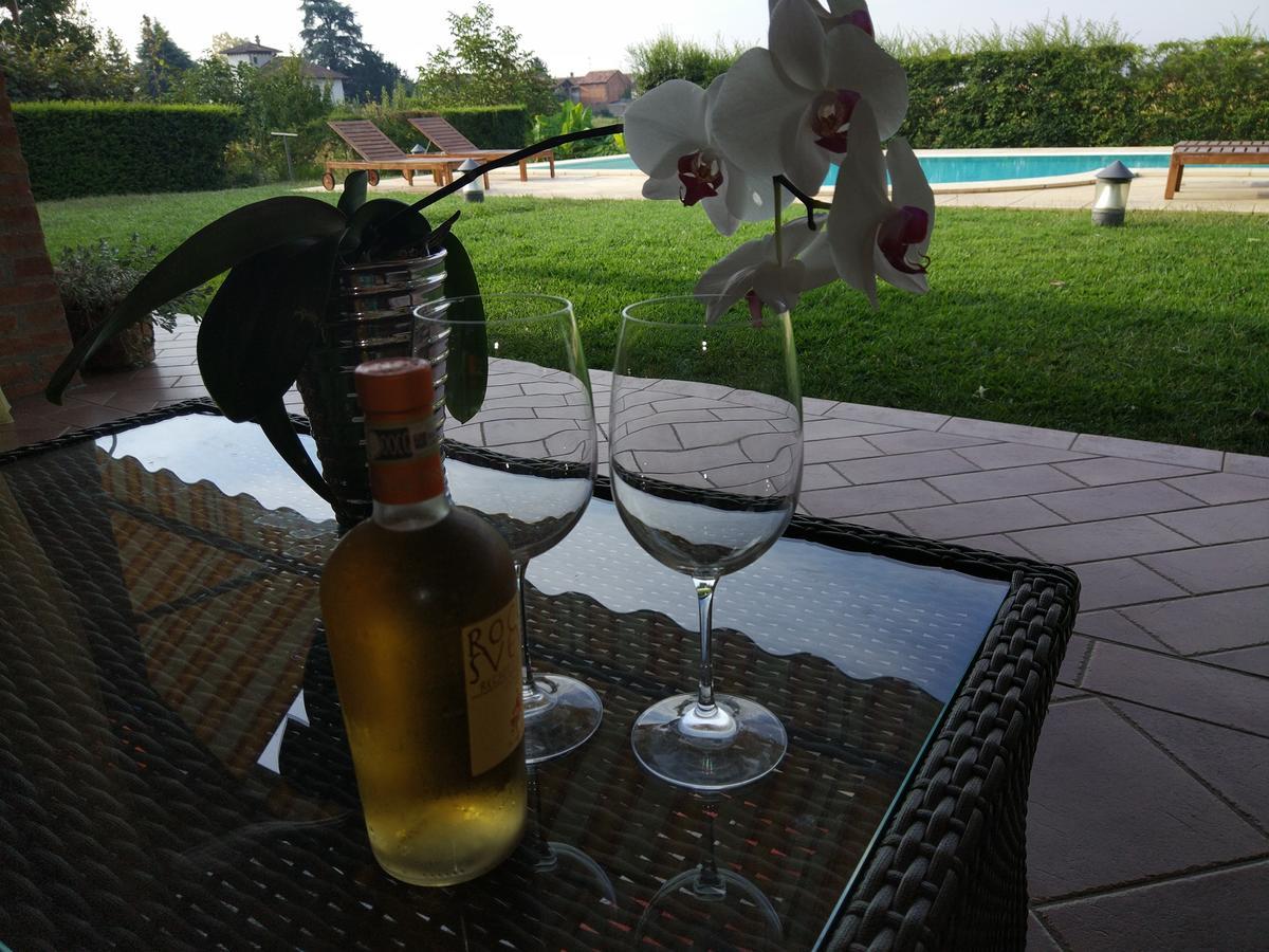 Marinella B&B Cornale Zewnętrze zdjęcie